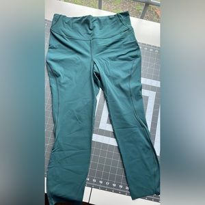 Lululemon base pace high rise